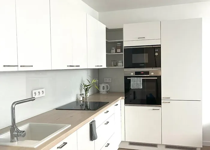 Apartmán Elegant Escape Iii - Free Parking, Easy Access To Center *